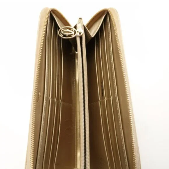 Cartier Happy Birthday Round Zip Long Wallet in gold-colored patent leather - Picture 5 of 9